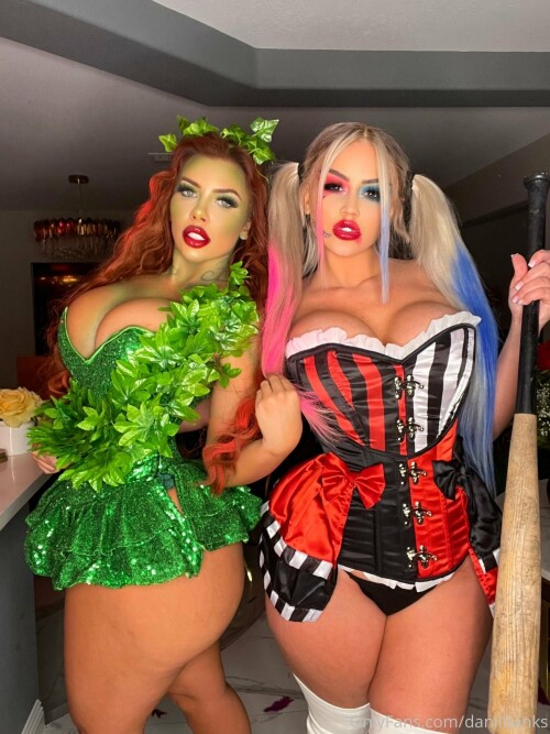 daniibanksvip 07 10 2021 2241113482 Think you can handle us DM me now to see my Harley Quinn Poison 