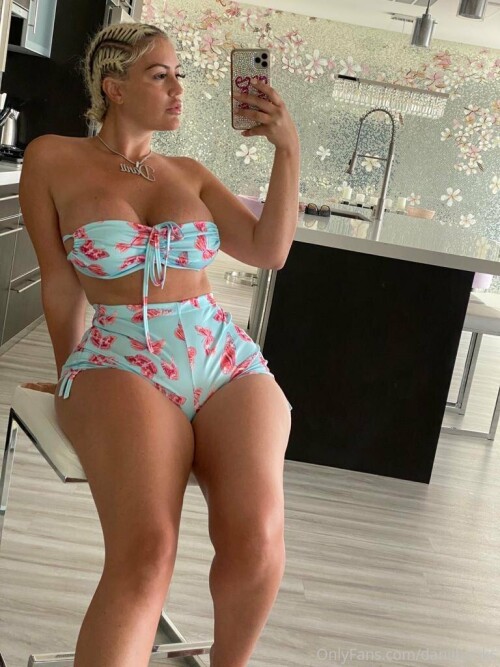 daniibanksvip 10 09 2020 869795235 Happy Thursday Cum play with me today 