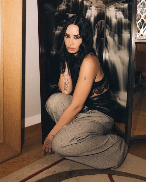 ddlovato 1759594759 3736074092408255490 1893936257a8fe18f3b62d489
