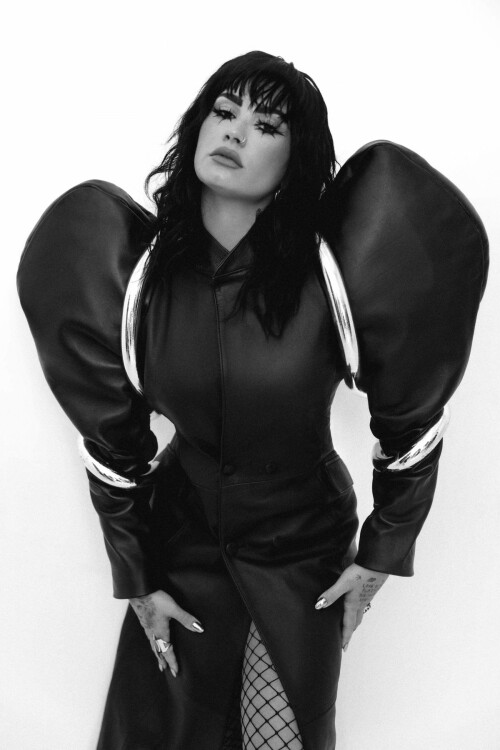 demi lovato for galore magazine september 2022 4