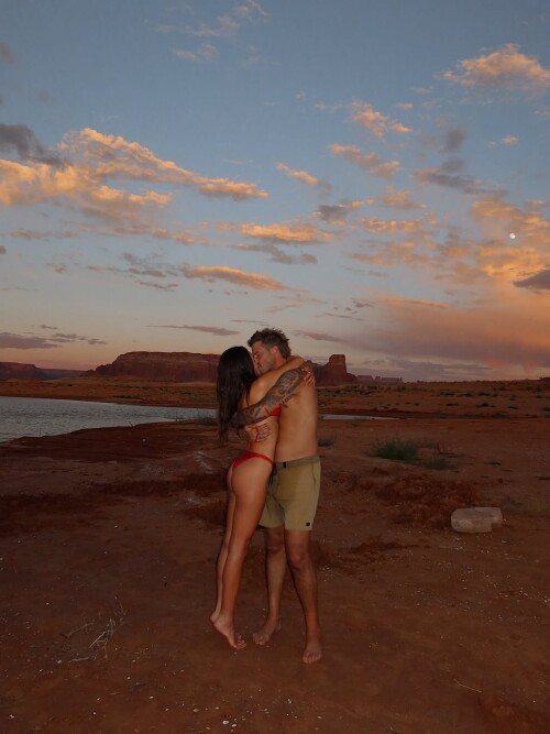 desert sunset with my people 2f68da500df8ba3fc