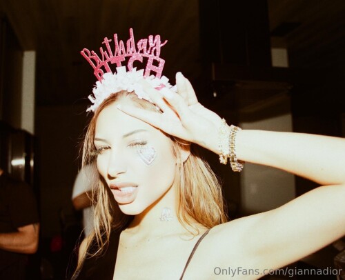 dior82c10d98749db8e49