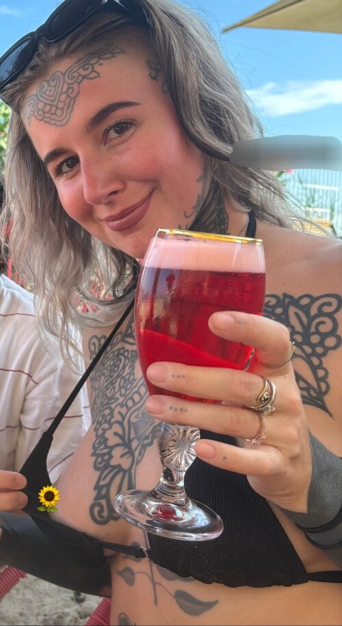 divinement bon 17 11 2024 0088b08a2431acd01d97