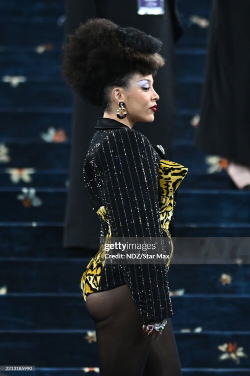 NEW YORK, NY - MAY 5: Doja Cat is seen at the 2025 Costume Institute Benefit Gala celebrating the opening of the Exhibition "Superfine: Tailoring Black Style"  on May 5, 2025 in New York City.  (Photo by NDZ/Star Max/GC Images)