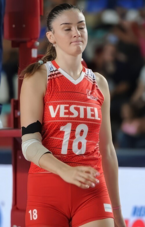 dl.beatsnoop.com 1702941966 topaze9f05938d301132b