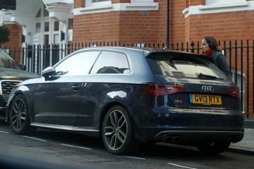 LONDON, UNITED KINGDOM - DECEMBER 7: Emma Watson seen at lunch on December 7, 2023 in London, United Kingdom. (Photo by MEGA/GC Images)