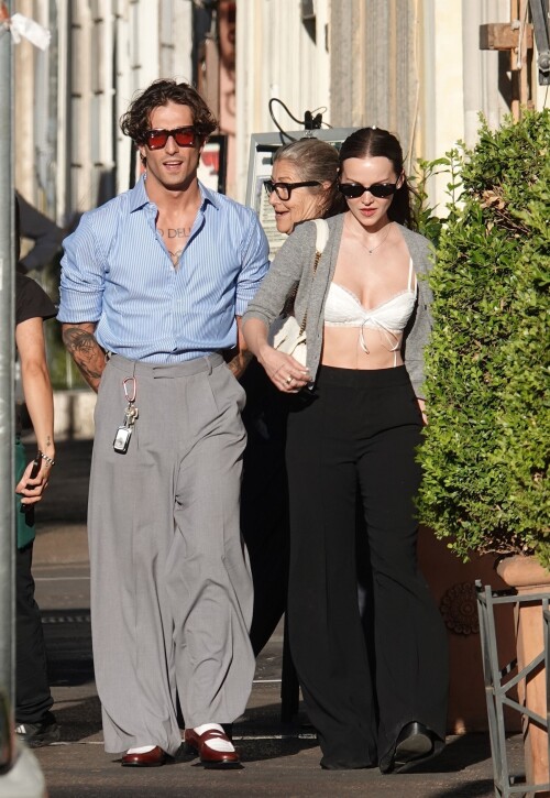 dove 240f89167c46f2e7a7