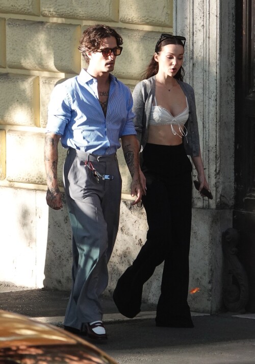 dove 4897f239195e02343d