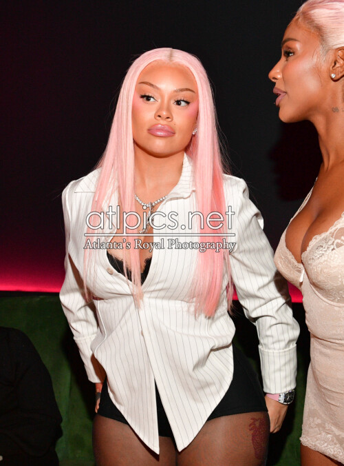 download 12ac0b18f40f2b428d