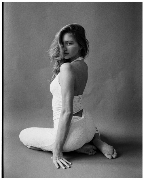 download 26f9b2e3b0bebfcc01