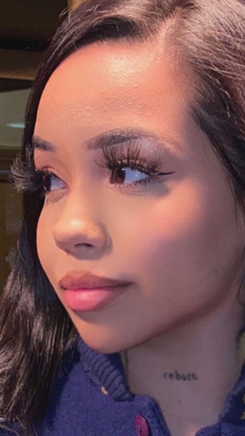 download 5713c990991574bae