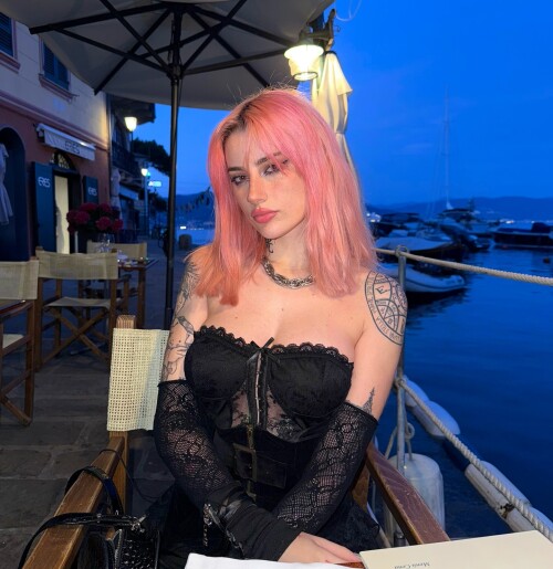 download 5d1ab5c01666afa41