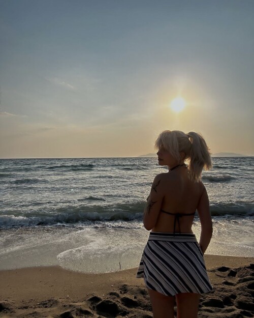 draoymu6v27e17cc995cff70bf372