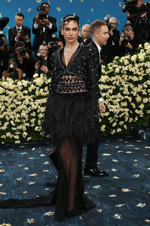 dua 4f7b4c1a9e6a8c0c4