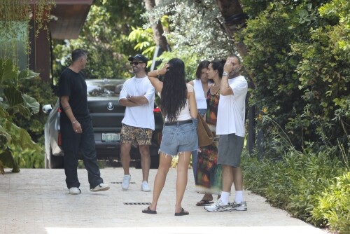 dua-64b004df1a05d32fb1