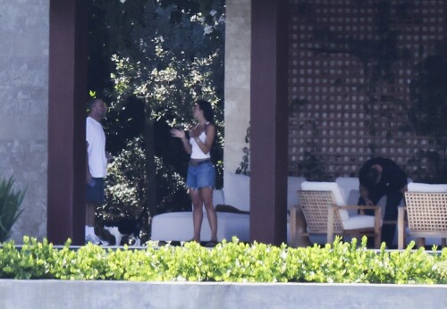 dua-79b1bf93842dd7f1f6