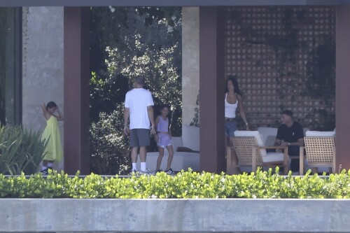 dua-8340143fd74c33faf8