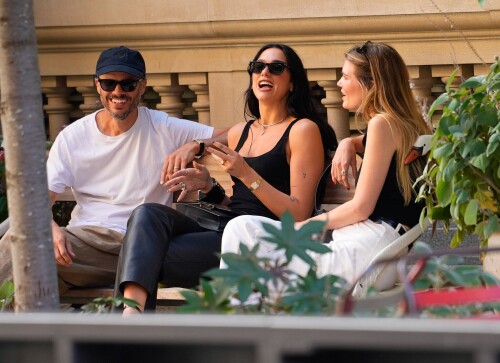 dualipa 121291a8ea3b2c1b45