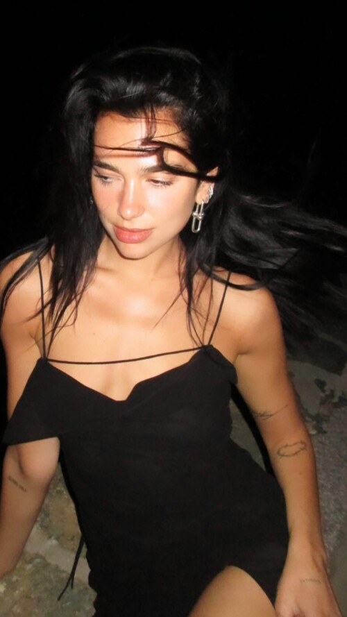 dualipa 2023 07 07T0831410bbcfba1a53a5684