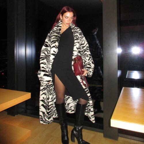 dualipa 2023 11 22T040646 043a4a065807ece963