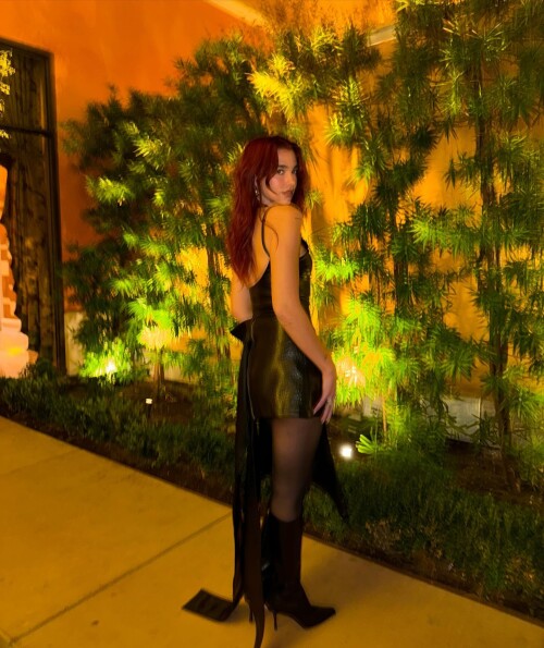 dualipa 2023 12 07T080551 05f2f313dc3f6ce36f