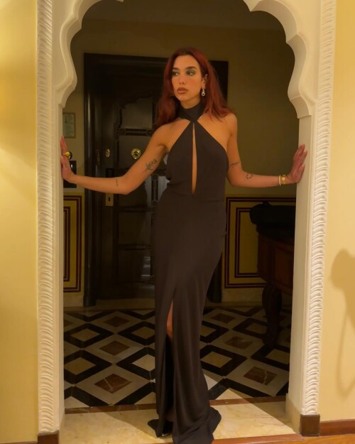 dualipa 2024 01 01T022828 85a36c03c4077f744