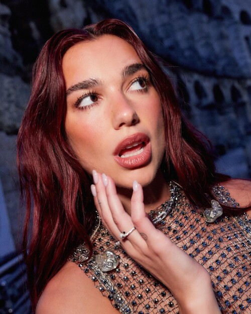 dualipa 2024 06 10T031327 0397ff4e961bec805b