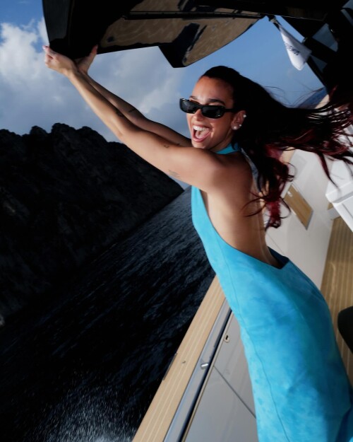 dualipa 2024 06 11T022951 068e22962d23c859c4