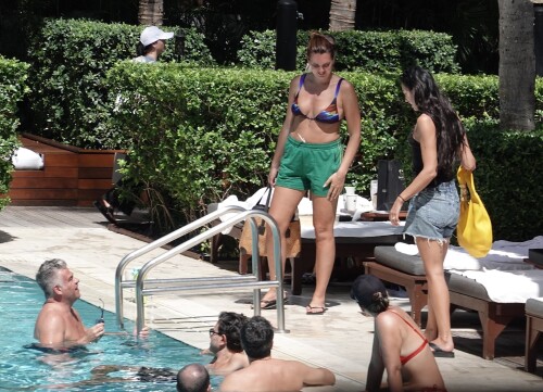 dualipa-220f4fda6cd12eb6a5