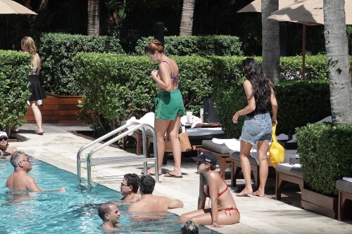 dualipa-3036b28b7d36aaf25d