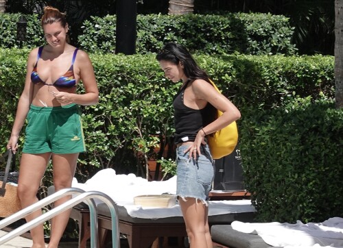 dualipa-57258ed8f4bc3f557b