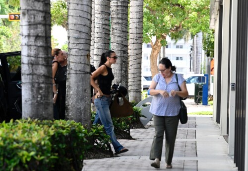 dualipa-58c9098014f80293e