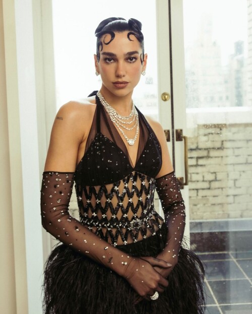 dualipa photo DJT5utitP3l 20250506 074714 4955544931e8f7f8733ea5391