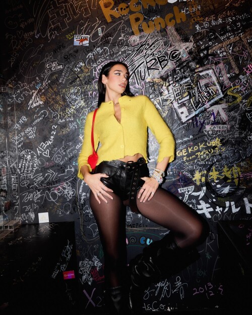 dualipa 1731736984 3502386130013521521 1233119566e3a3de25f5918f