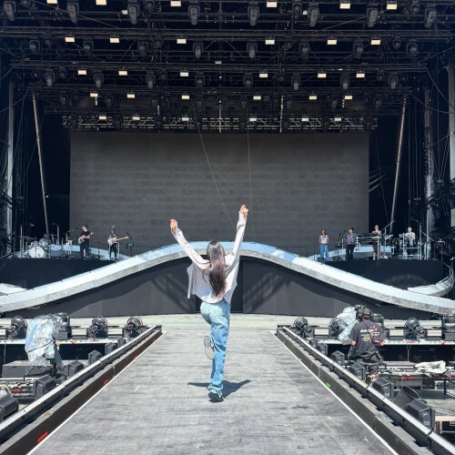 dualipa_1754153367_3690428385121800333_12331195f34bdbdb0a241783