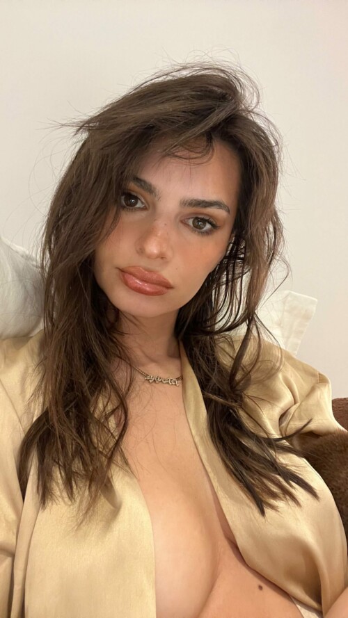 e.ratajkowski104