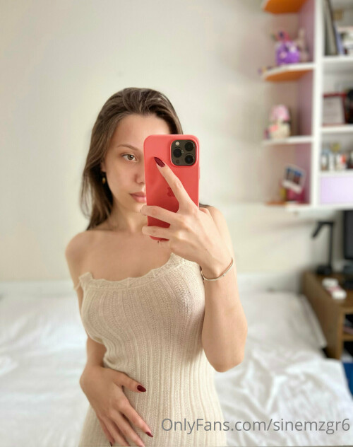 e3d80718 1470 4476 9602 e27838a2c4d5c7def49cd3b8b142