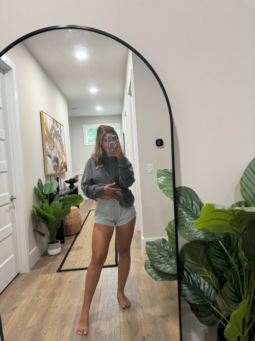 e42d858d 13ed 4d79 9a82 95d32877878871746c3673e1a9c1