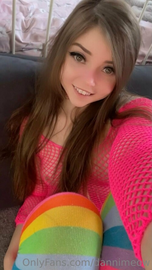 e4ab61f9 ee44 43eb 8e2a 436cf8182f83ed96a978e41c2eb0