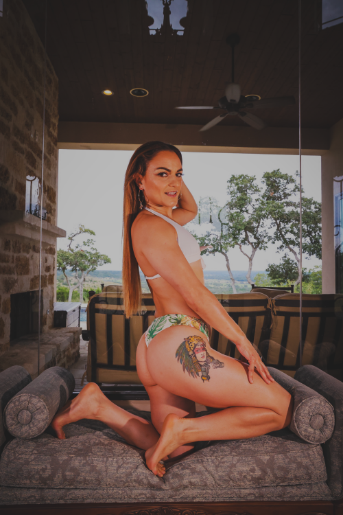 e676312b2a68dd1448cb1ff2e4e0ae5f3d7faefe6f813eb4