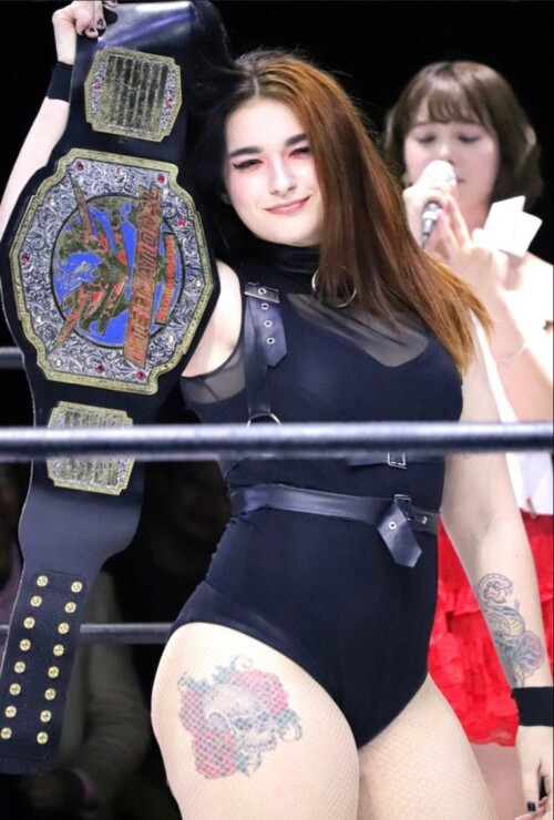 e737d5de d283 4625 b87d f5eac3c0d6e0b480e470cea84eb4