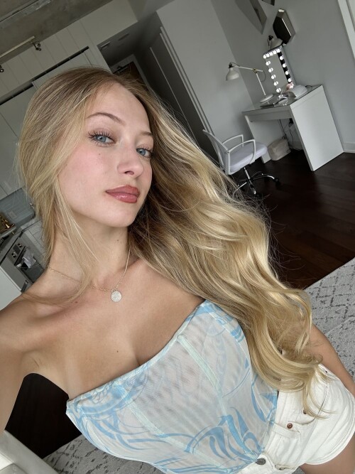 e757c956 16dd 4acb 986a 20f5706b40c10723b4e824c2a444