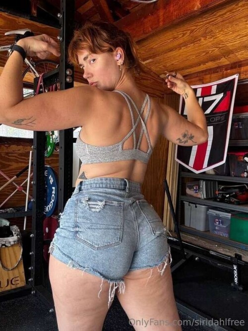 e7c6ee47f43aa79025520eab1fb21540a8a566ef54b1477c6ca4d6617c6d26fc9a2b541285926c08