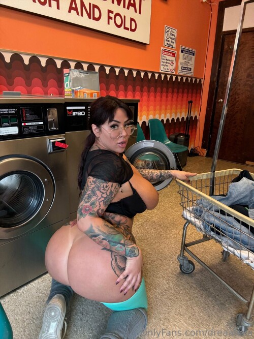 e8084d39 68f6 403f 8776 c5fb8c6704e05ad03e28a260a4e3