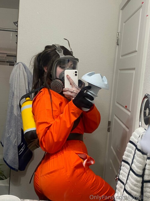 e9b8efb8 866c 4357 9564 4558a727ee7de75f8ec26647a9ad