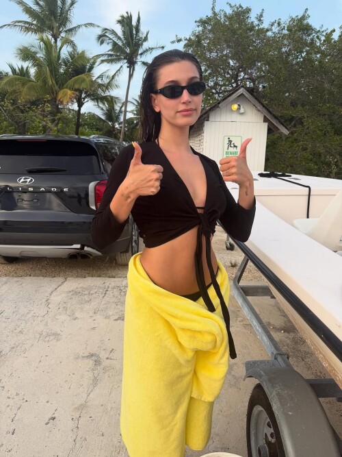 ea5324dcba214f0aa1c716365a327dac70cf4deb71a56575