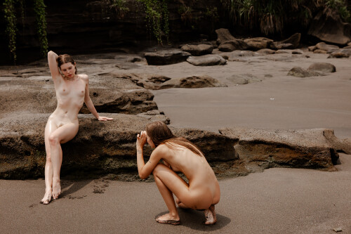 ea7ddb2a162ab0c74f863418758df1e8b2c63bdafd8bc0f913a28c1fb67d27a5d225a4764de64ffb