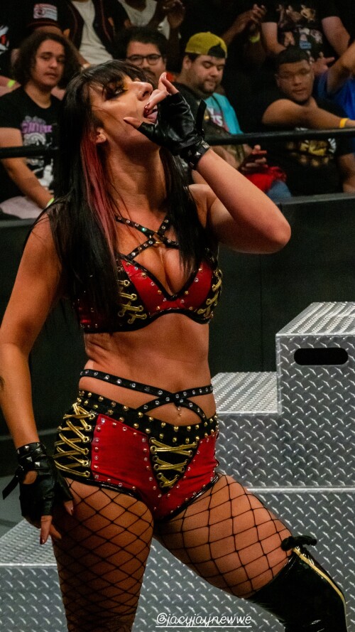 ecbitw s2025 5 16 6.40.326 story8987bf9beba80bd9