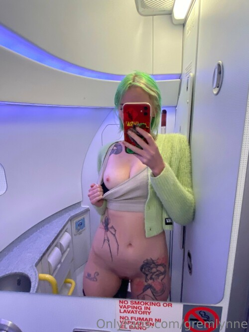 edbf70ff 7151 40e3 874d 9712dae67f2e1a1a5a2484ba16a5