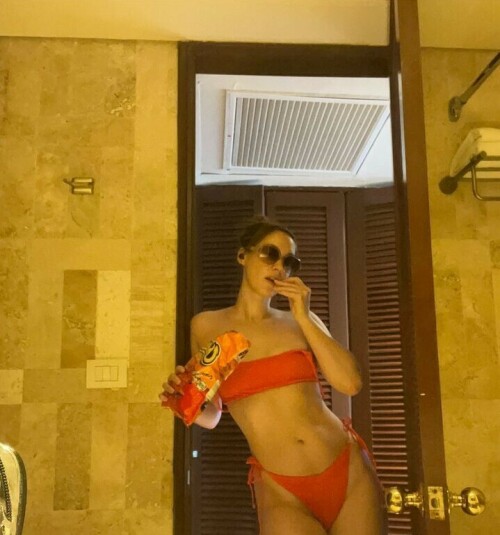 eefjah 3010779829305866389 1